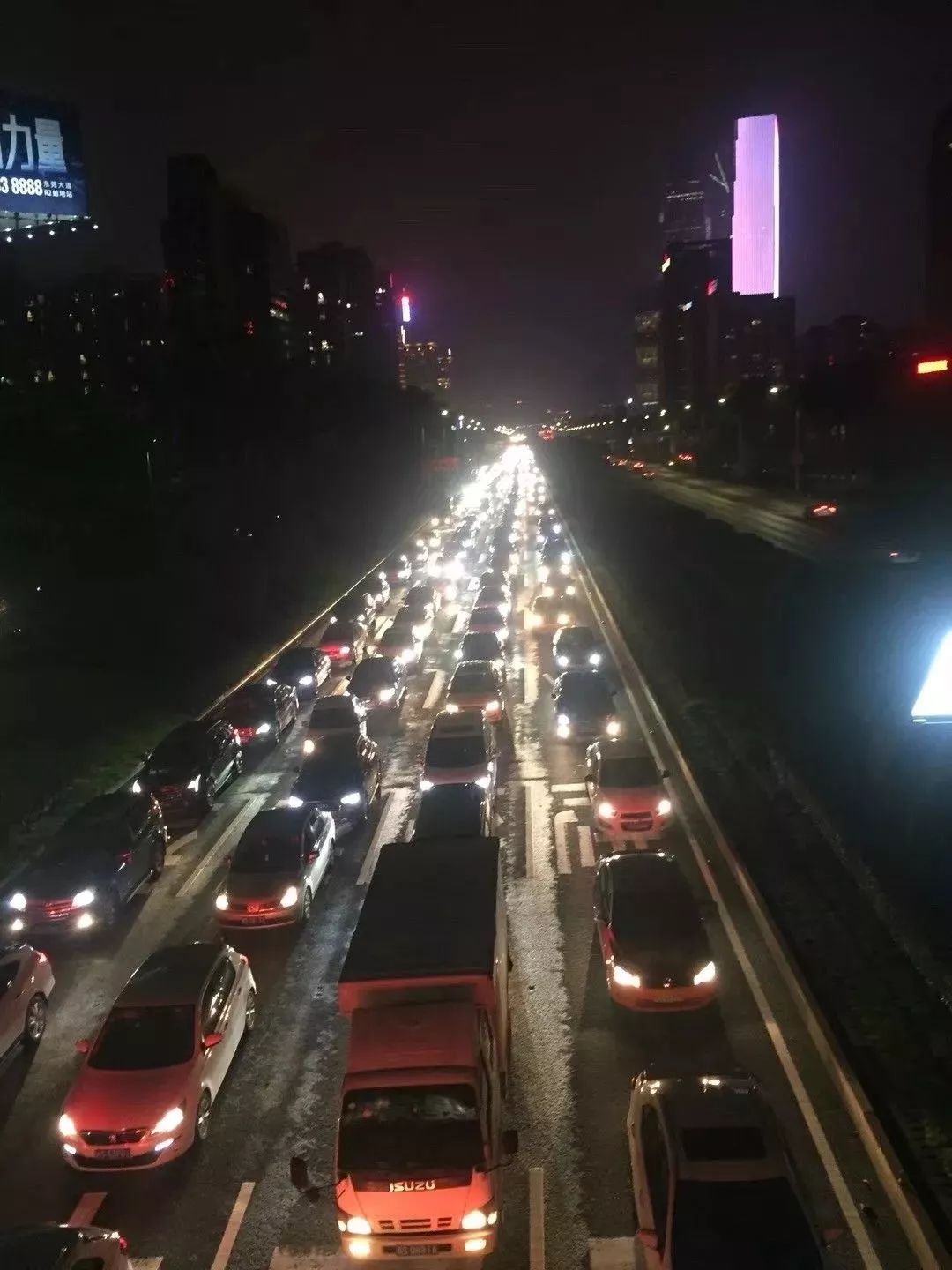 惠州正式限行外地车牌！粤S违规罚200扣3分！
