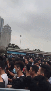 我后悔了，五一不该出来玩的，我要回家！