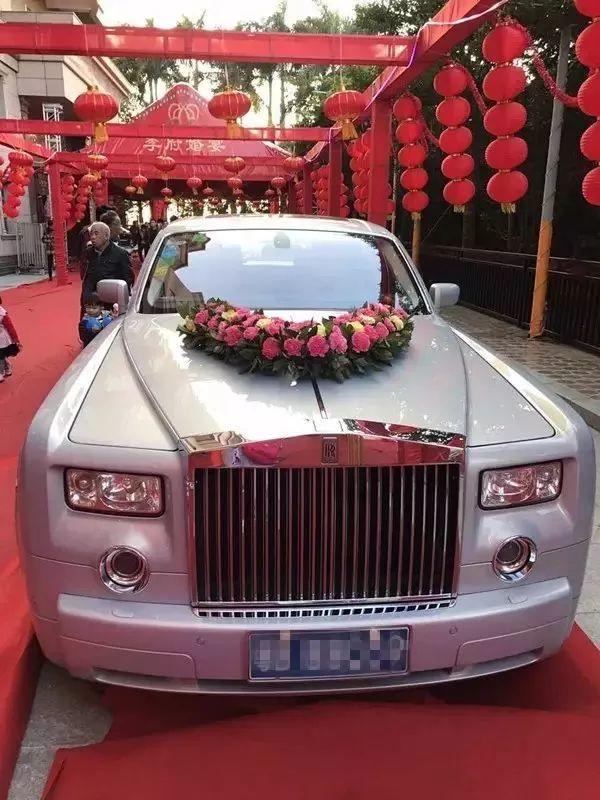 广东真正的土豪婚礼！豪车游艇328围酒席！唔收利是，每人还发500蚊！