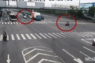 0后女子当场死亡！生命最后10秒，教训极其惨痛！"