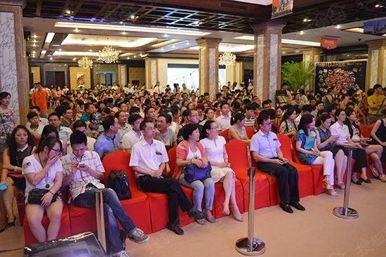 现场视频曝光！广东20多名“富婆”被抓，她们都来自这些组织！