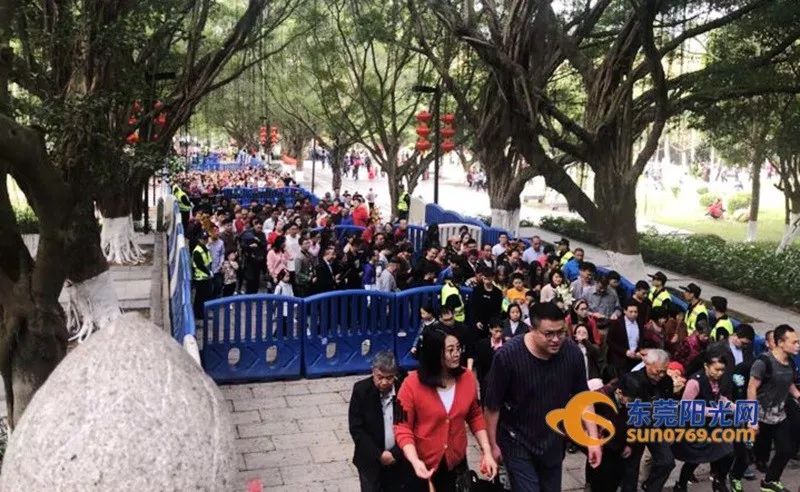 空城东莞？这个地方都是人人人从从从，堪比“春运”