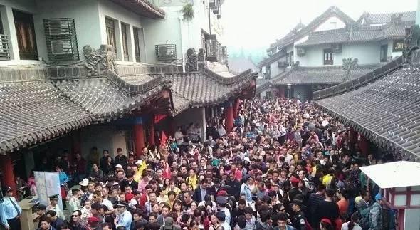 号台风黄蜂要来？假期要泡汤？东莞人“五一”怎么办？"