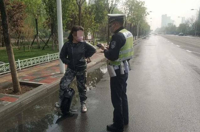 心痛！东莞又有电动车出事了！现场惨状吓人……