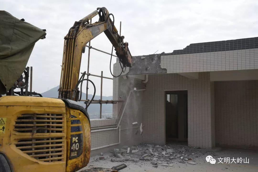 东莞1栋2万㎡建筑被拆除！现场视频曝光！