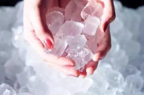 东莞人注意！路边见到这种小土堆，千万别碰！已有人中招！