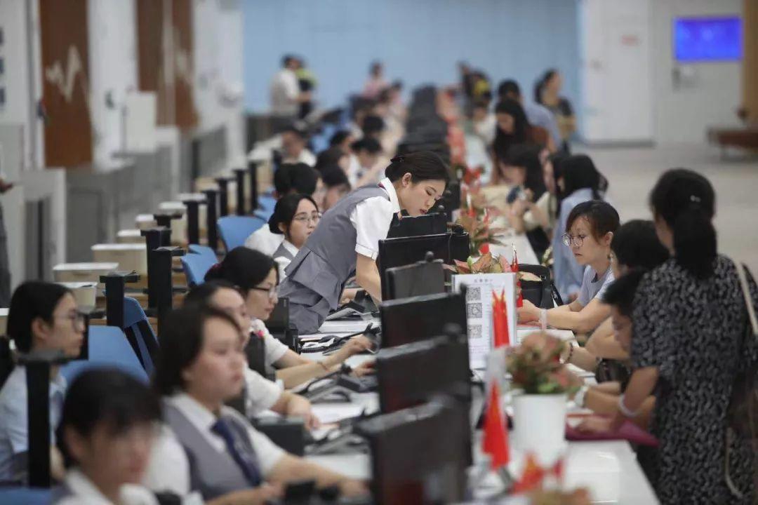 今天！东莞市民服务中心试运行！这些业务一站搞定！