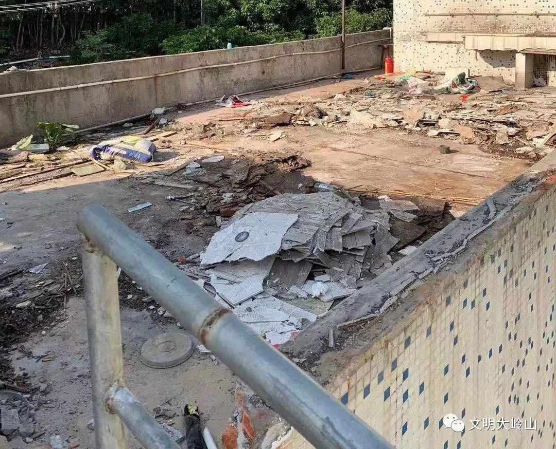 东莞1栋2万㎡建筑被拆除！现场视频曝光！