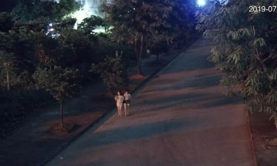 专挑女性下手！东莞连发两起抢劫案！速转身边的女性朋友
