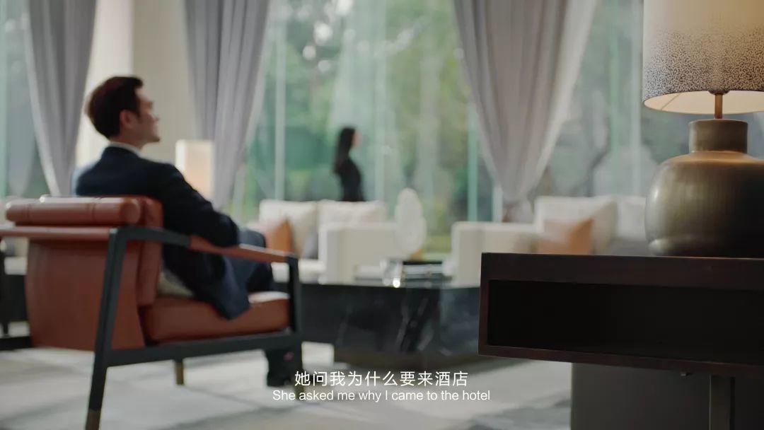 是什么让美女建筑师忘情于此？点击开启动人心魄的奥秘......