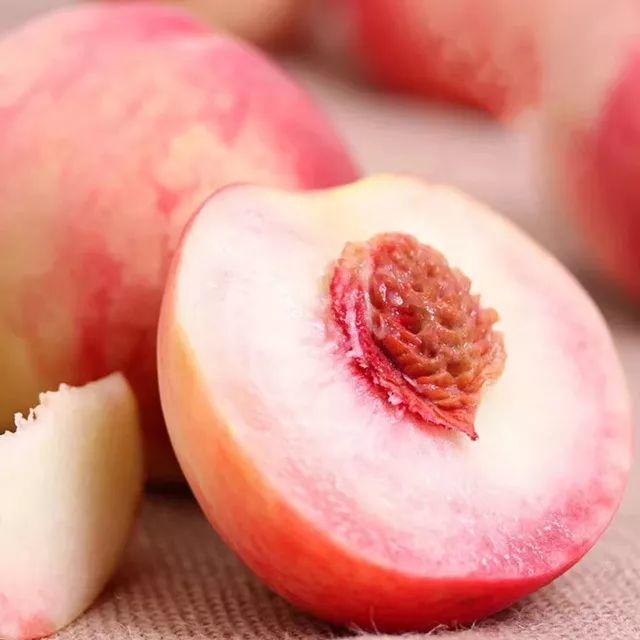 第一波水蜜桃新鲜上市！超级秒杀!!!春雪蜜桃5斤29.9元!又脆又甜又红又大!