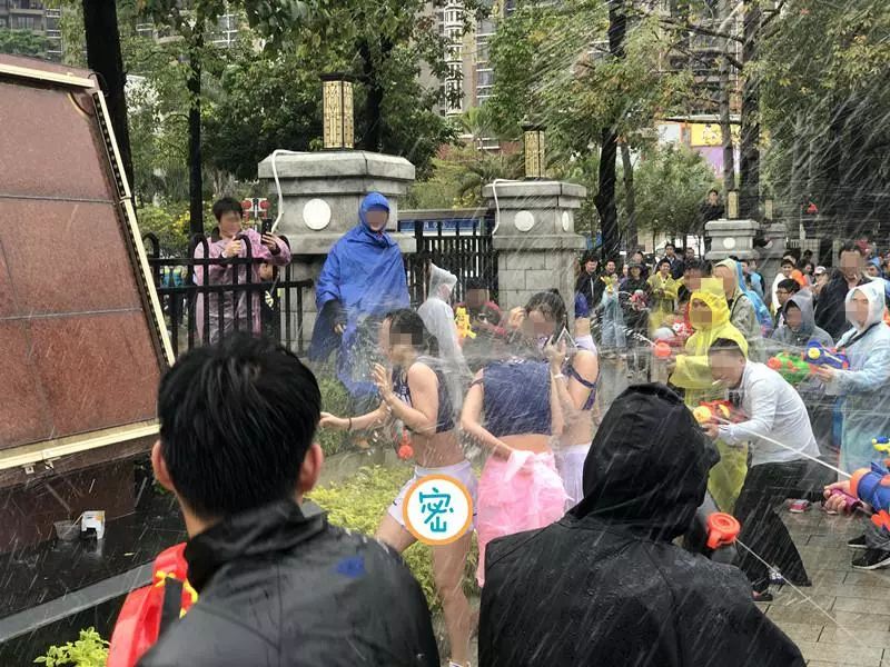 卖身节上这些人，请你立即离开东莞！朋友圈已经传疯了！