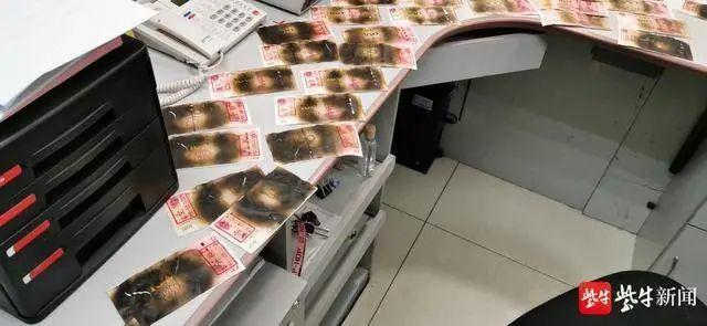 怀疑钞票有毒！老人把3000多元放入微波炉消毒，结果......