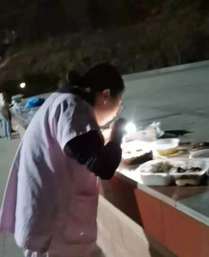 紧急扩散！整个东莞都被桥头刷屏了！桥头加油！