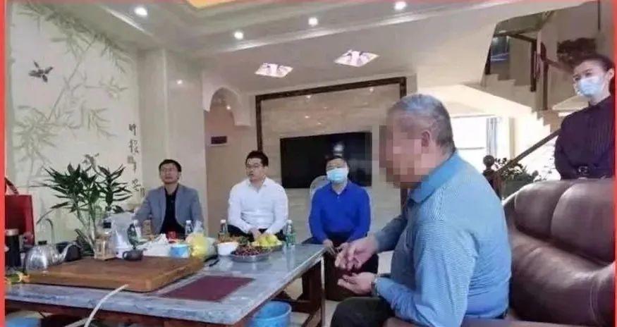 这两天，东莞一条村火了