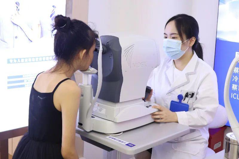 寒假福利！孩子近视度数蹭蹭涨怎么办？这个东西，让孩子视力变得OK