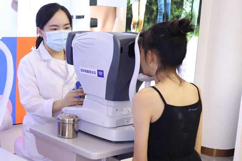 寒假福利！孩子近视度数蹭蹭涨怎么办？这个东西，让孩子视力变得OK