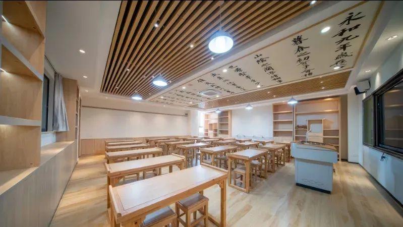 争崩头都想进的莞城中心小学，新校区正式启用！美炸天了！