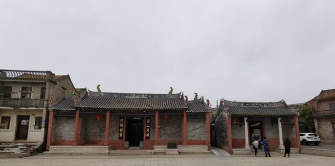 突发！600年老祠堂被撞了！最新情况...