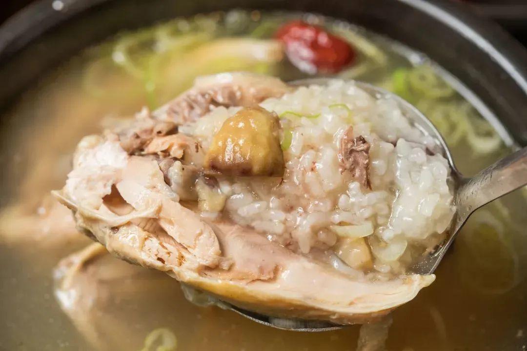 汉拿山9.9抢100元代金券，元老级炭火烤肉，火遍全国20年！限量8000张！！