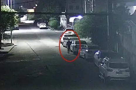 怒！东莞这里多台车凌晨被刮花，警方破案后嫌疑人这么说…