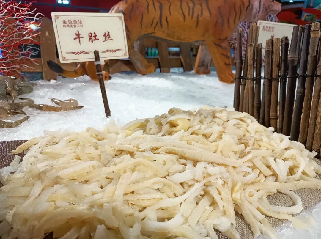 9元抢『星级火锅烤肉自助』！三眼蟹、生蚝、海参、寿司…200+菜品无限畅吃！"