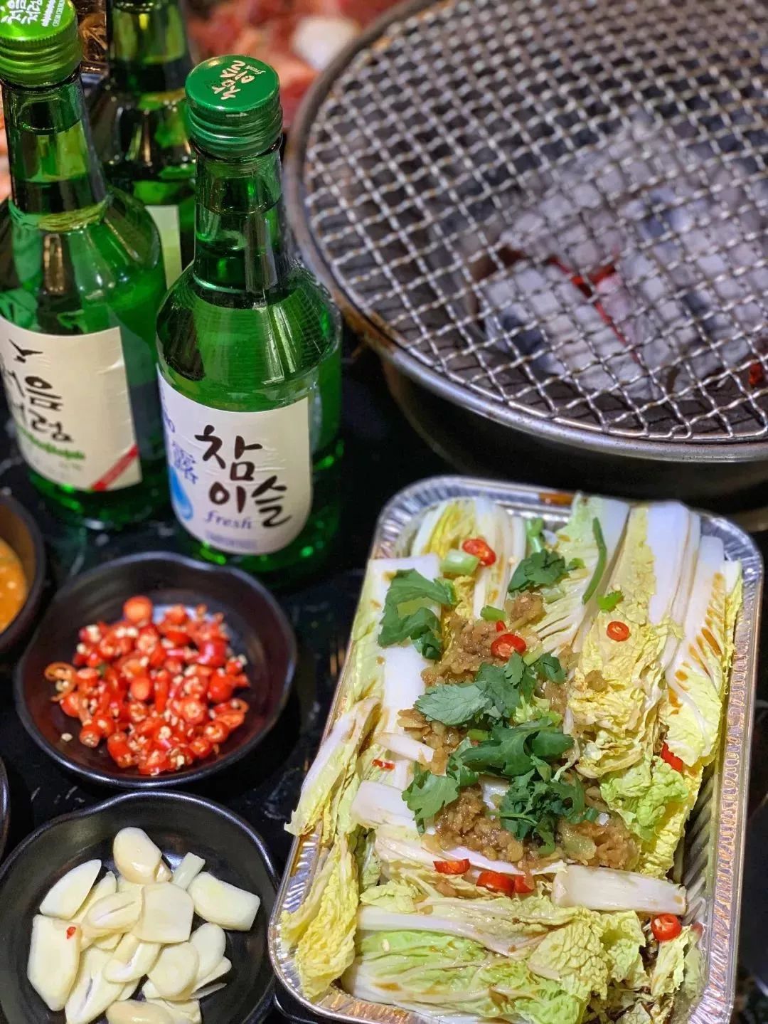 五折吃烤肉，9.9元抢燚东北泥炉烤肉100元代金券，最后一天抢~