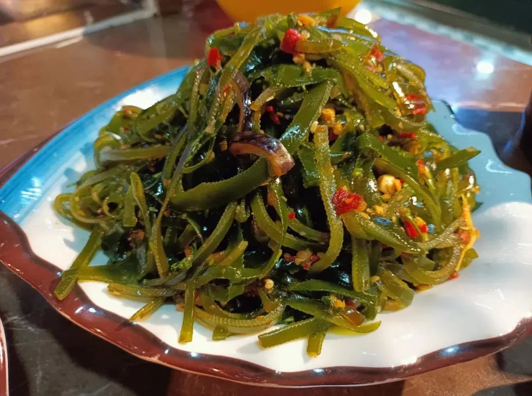 9元抢『星级火锅烤肉自助』！三眼蟹、生蚝、海参、寿司…200+菜品无限畅吃！"