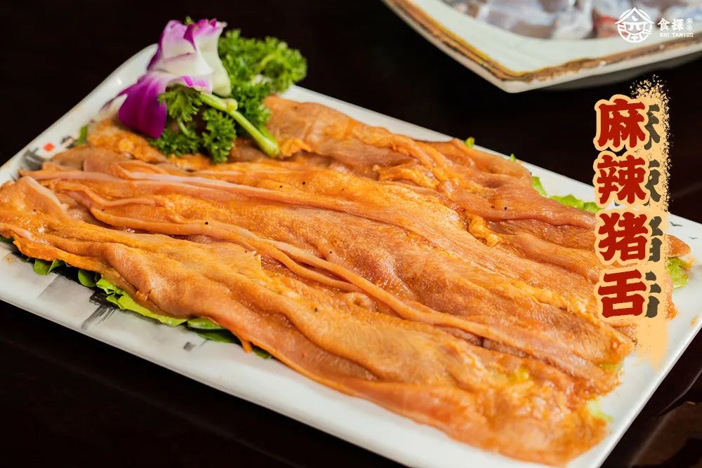 折不讲武德！旗峰山下将气十足的火锅店，超正『重庆味』巴适的很！"