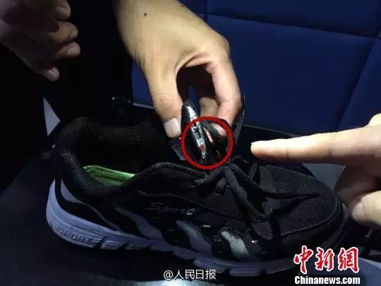 东莞人警惕！在路上看到有人穿这种鞋子，马上报警！尤其是女生！