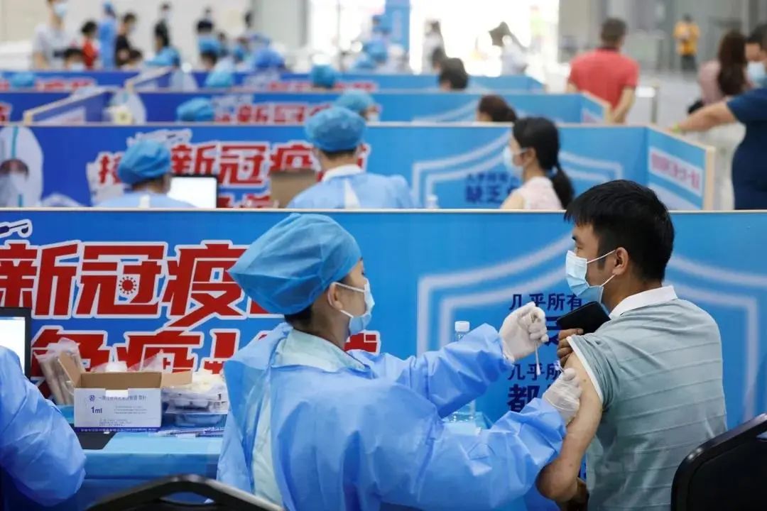 终于来了！老人和孩子疫苗接种也来了！