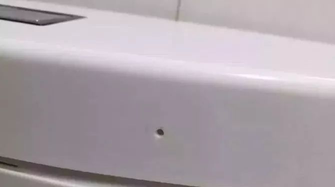 可怕! 一知名连锁酒店被曝藏摄像头! 东莞有很多家...