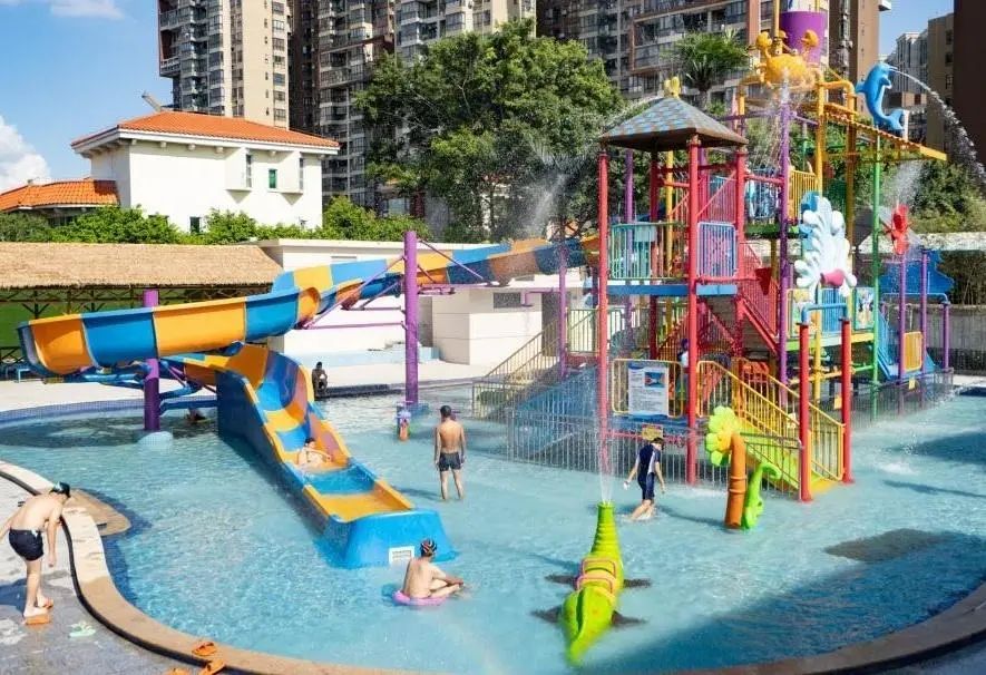 东壹水上乐园丨仅需45元！占地30000㎡，5000m²海啸池，堪称寮步“长隆”！