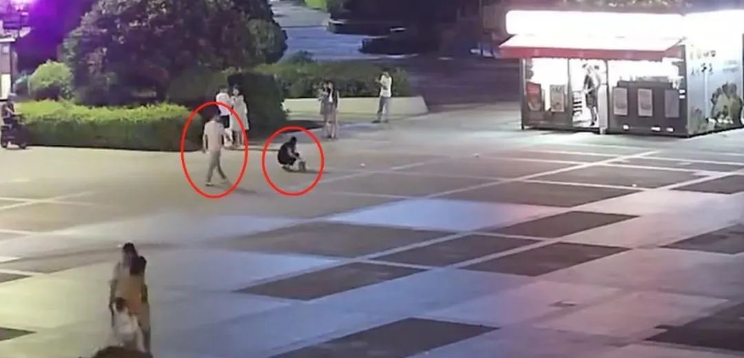 任性！东莞一情侣吵架，男方当街动手，女方举报男方酒驾…