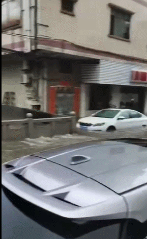 东莞一眨眼成“威尼斯水城”！东莞多人被困！东莞未来一周将会.....