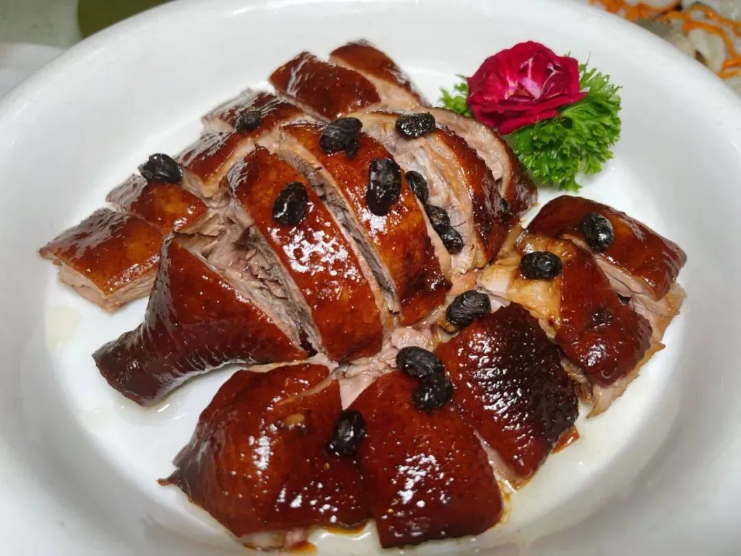 4年『老牌粤菜』大放价，东莞人从小吃到大的酒楼，到店赠120元油卡~"