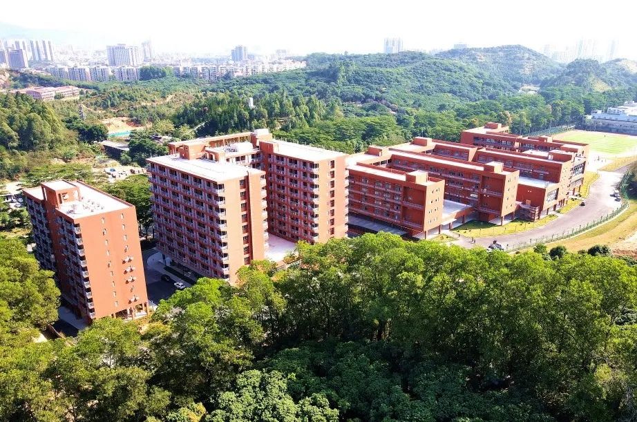 又涨了! 东莞166所学校调整学费! 排名前10的是......