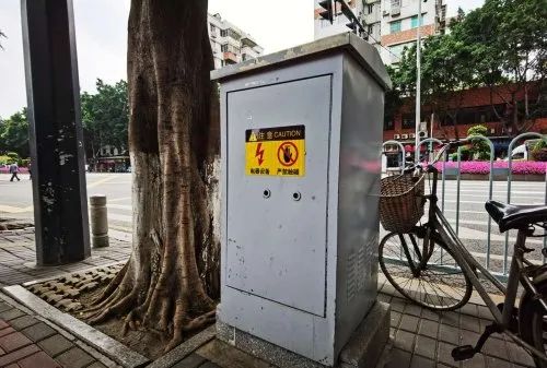 怎么回事？东莞多处街头电箱一夜大变样！看看有没有你家附近的