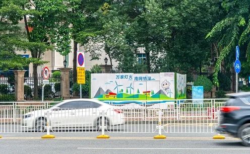 怎么回事？东莞多处街头电箱一夜大变样！看看有没有你家附近的