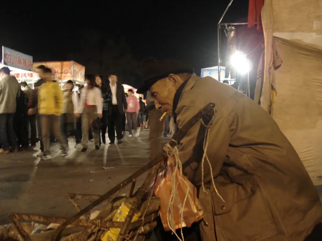 再见了！东莞这个“网红夜市”即将消失！网友都吵翻天了！