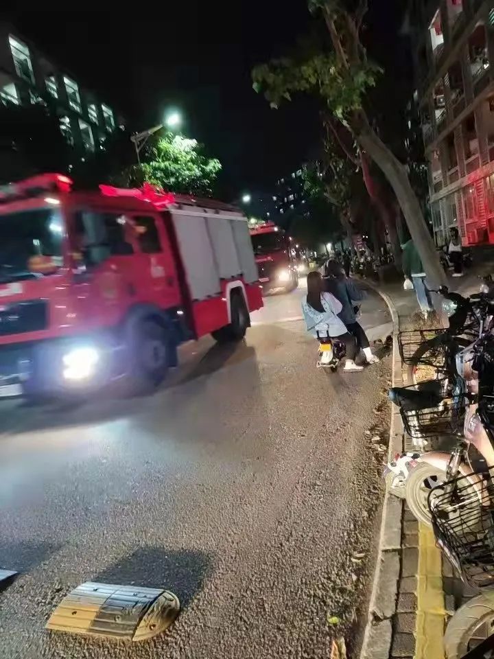东莞一高校突发大火！叒叒是它惹的祸…