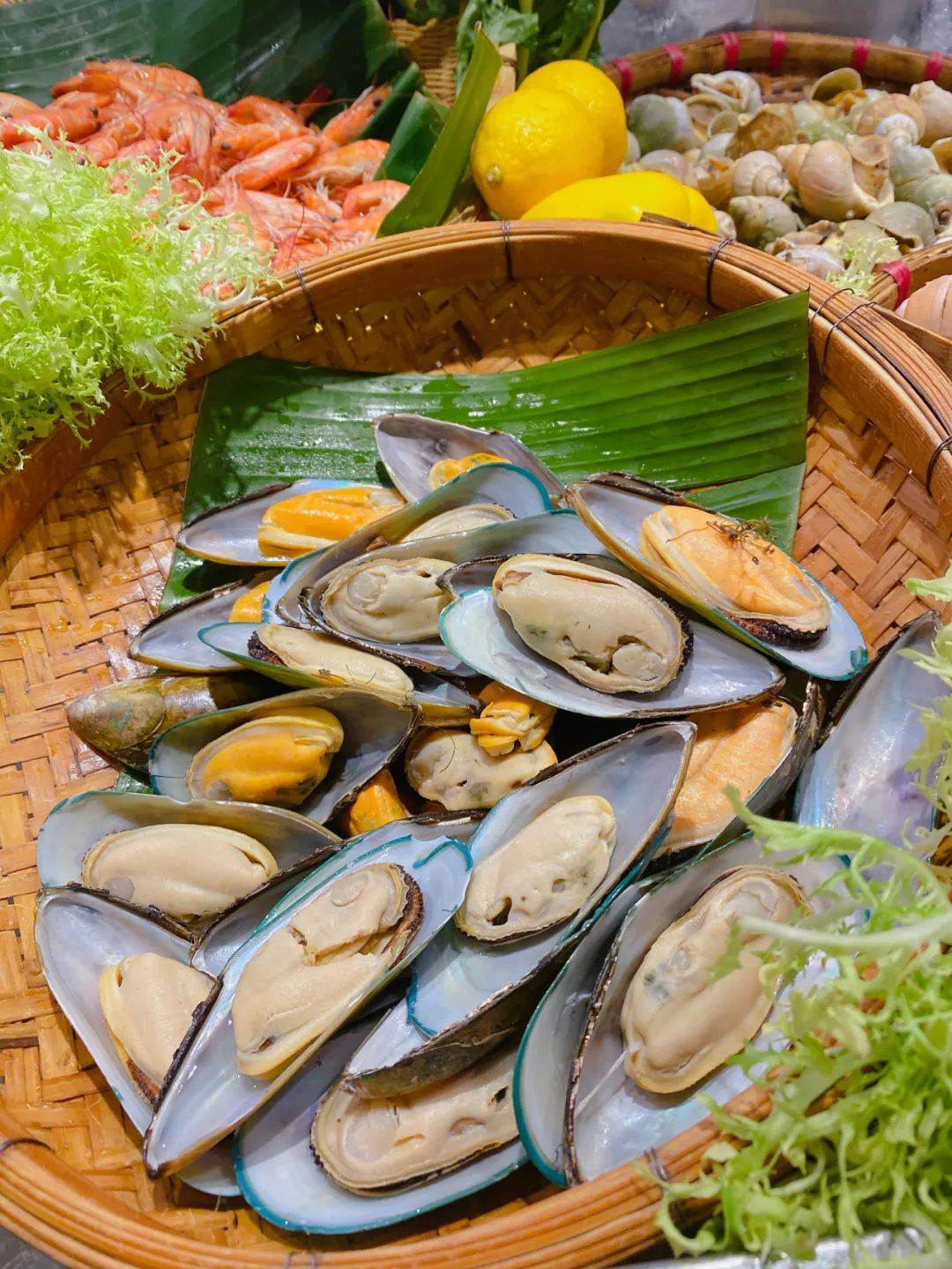 秒杀！嗨翻味蕾美食之旅，南华国际酒店海鲜餐放题，组队去吃垮它！