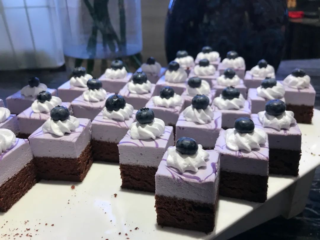 秒杀！嗨翻味蕾美食之旅，南华国际酒店海鲜餐放题，组队去吃垮它！