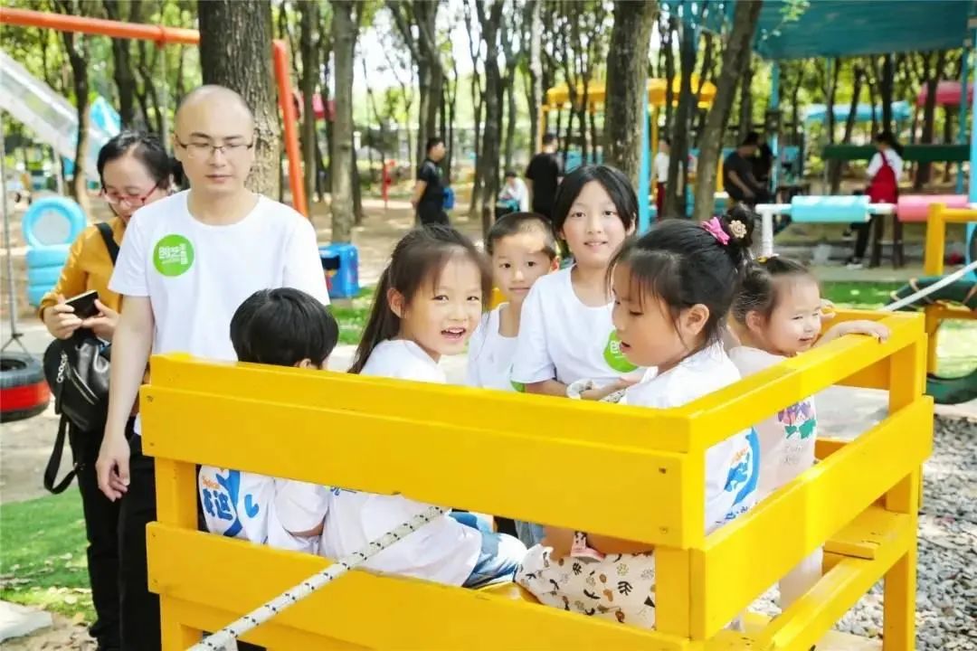 现摘现吃！藏在东莞水乡的蓝莓乐园，现在采摘正当时，65元抢门票！