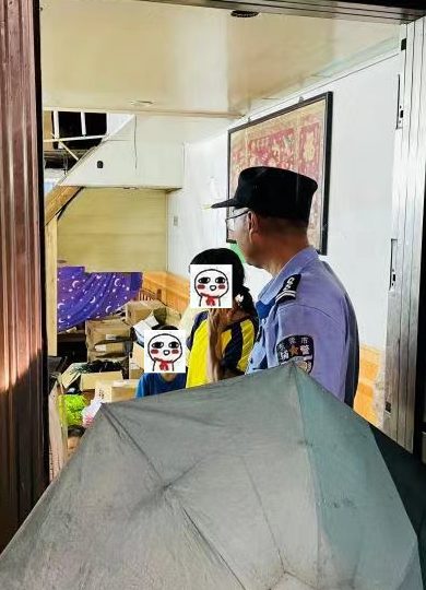 飞栏杆、越草丛...东莞这些司机摊上事了！