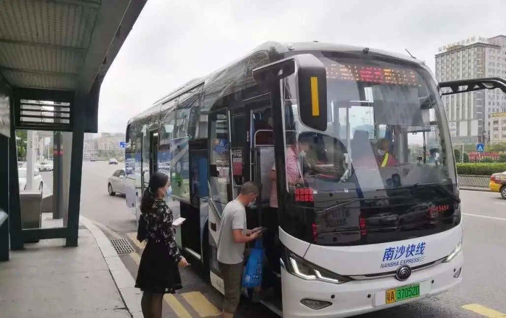 好消息！今起开通！2元直达深圳地铁站！