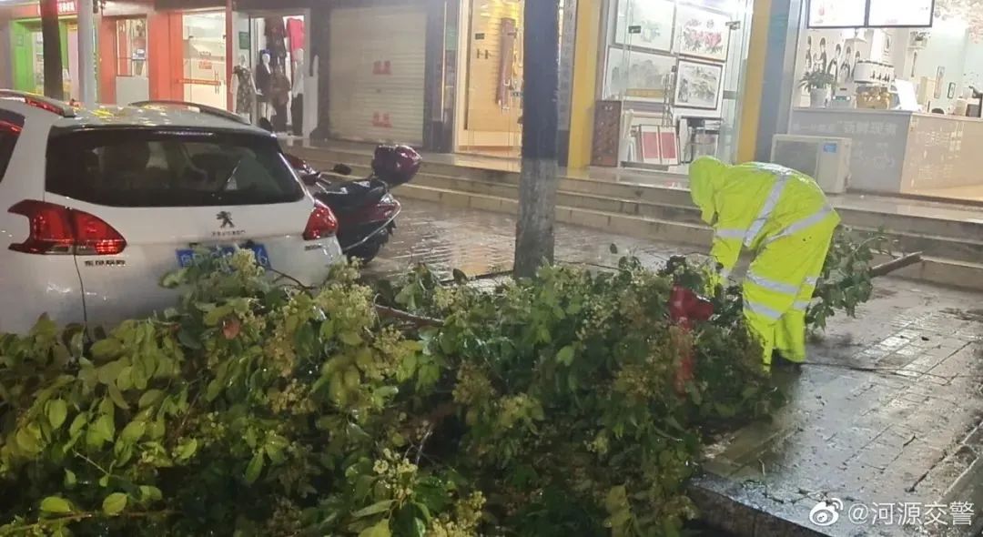 水漫家中…广东多地暴雨红色预警生效！东莞什么时候下？东莞气象局回应...