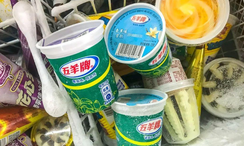 火烧不化、价格不标……网红雪糕又翻车，东莞有关部门出手了！