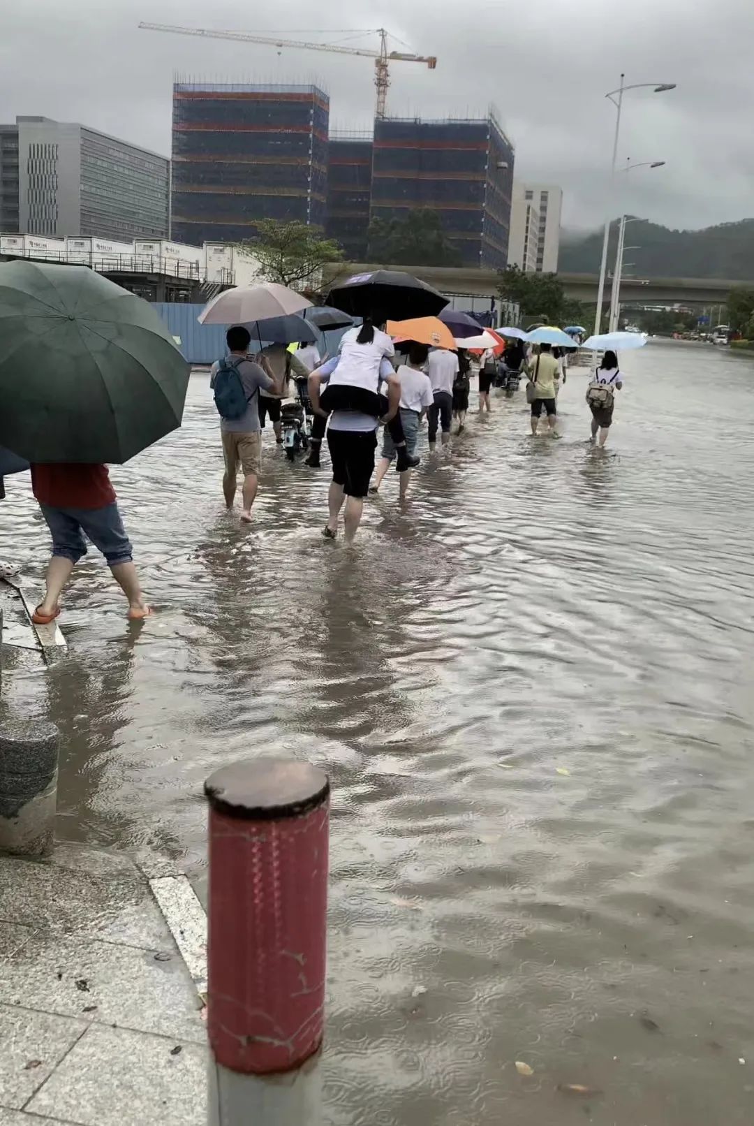 红色暴雨！东莞遭遇大面积水淹！已启动防汛IV级应急响应！更可怕的是……