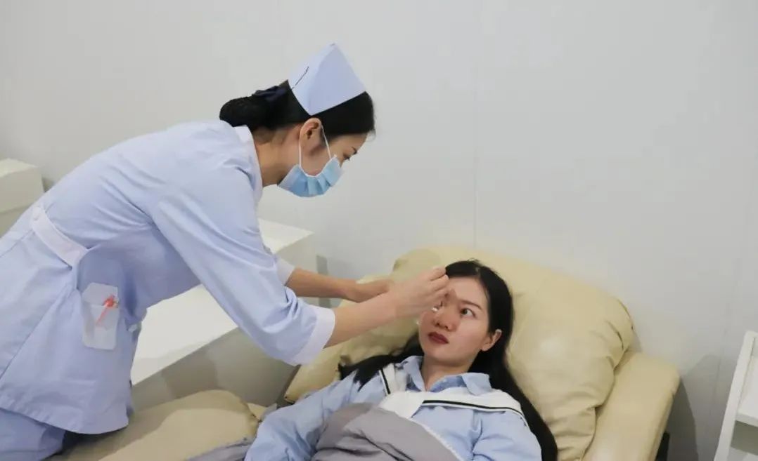 全城征集想要摘镜的你！国庆大“放价”！